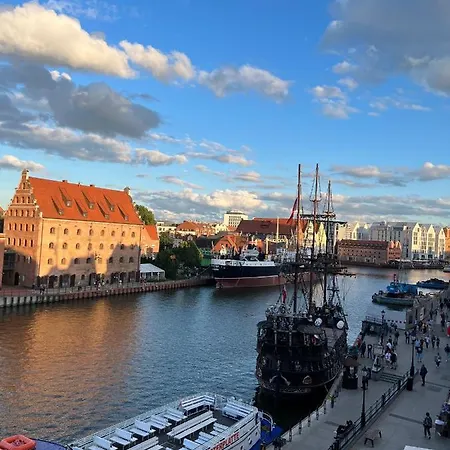 Nad Motławą - Downtown *